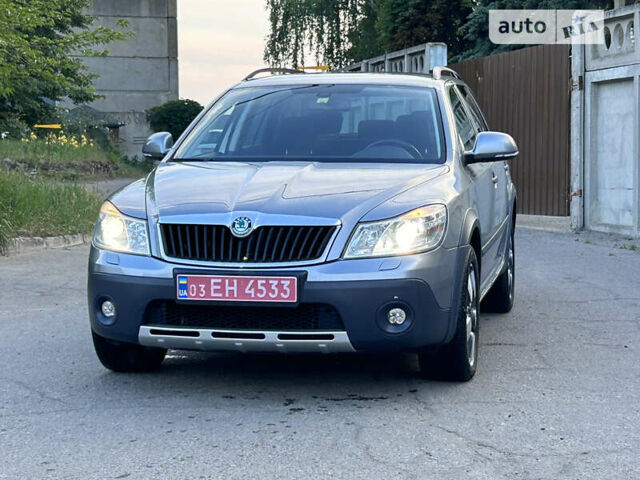 Сірий Шкода Octavia Scout, об'ємом двигуна 1.8 л та пробігом 185 тис. км за 10900 $, фото 10 на Automoto.ua