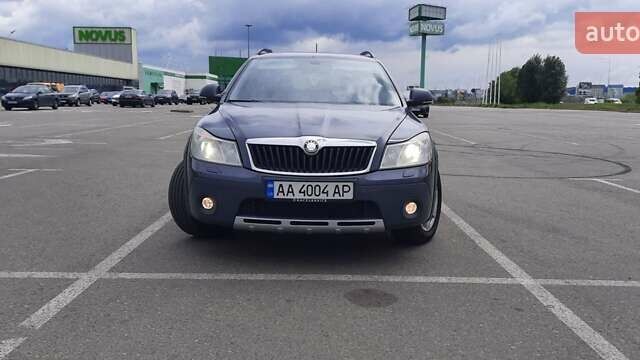 Сірий Шкода Octavia Scout, об'ємом двигуна 1.8 л та пробігом 390 тис. км за 7500 $, фото 22 на Automoto.ua