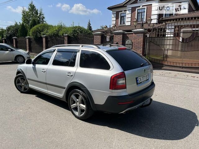 Сірий Шкода Octavia Scout, об'ємом двигуна 2 л та пробігом 255 тис. км за 11500 $, фото 9 на Automoto.ua