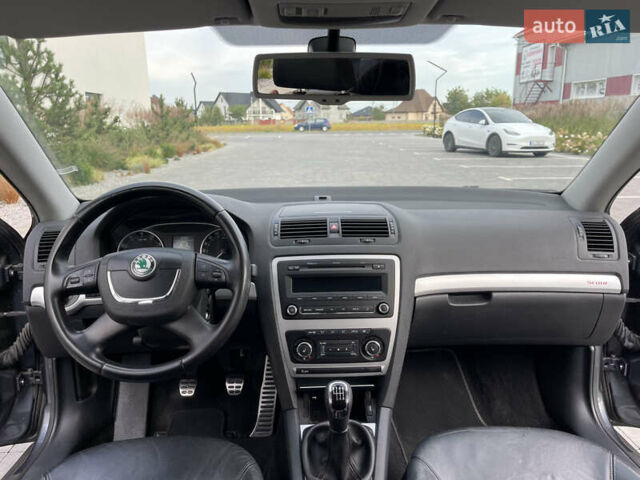 Сірий Шкода Octavia Scout, об'ємом двигуна 1.8 л та пробігом 255 тис. км за 7900 $, фото 16 на Automoto.ua