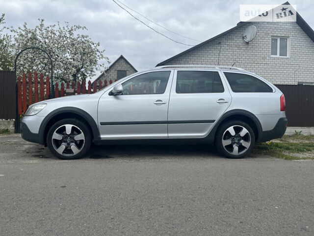 Сірий Шкода Octavia Scout, об'ємом двигуна 1.8 л та пробігом 230 тис. км за 9300 $, фото 7 на Automoto.ua