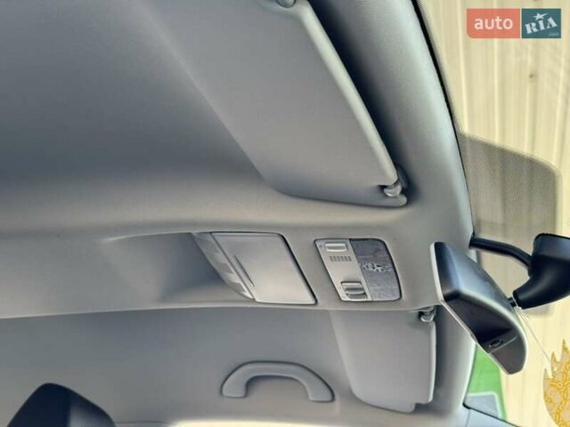 Сірий Шкода Octavia Scout, об'ємом двигуна 2 л та пробігом 193 тис. км за 13400 $, фото 17 на Automoto.ua