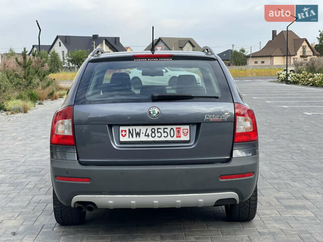 Сірий Шкода Octavia Scout, об'ємом двигуна 1.8 л та пробігом 255 тис. км за 7900 $, фото 3 на Automoto.ua