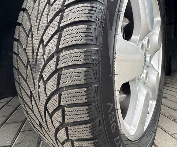 Серый Шкода Октавия Скаут, объемом двигателя 2 л и пробегом 175 тыс. км за 12999 $, фото 31 на Automoto.ua