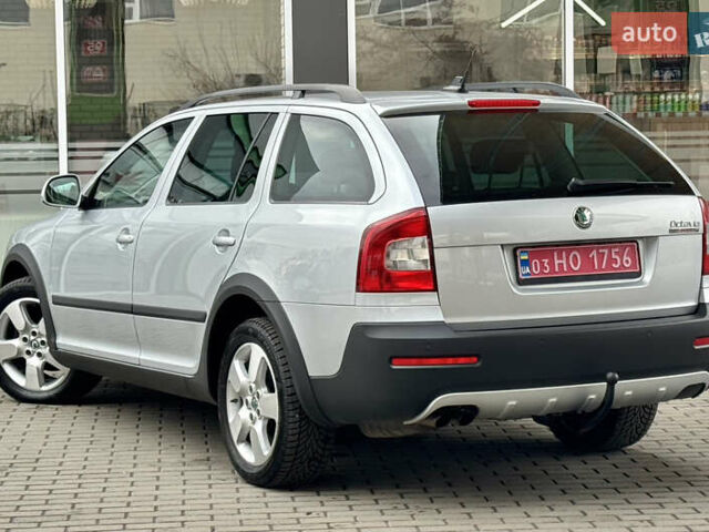 Серый Шкода Октавия Скаут, объемом двигателя 2 л и пробегом 175 тыс. км за 12999 $, фото 23 на Automoto.ua