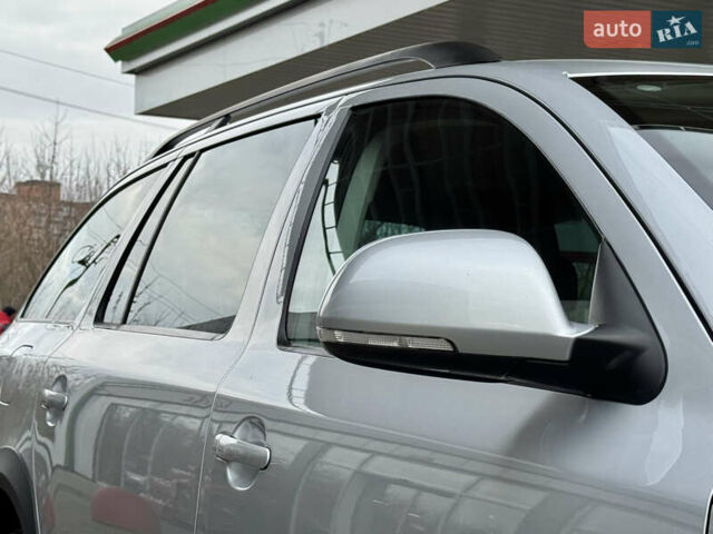 Серый Шкода Октавия Скаут, объемом двигателя 2 л и пробегом 175 тыс. км за 12999 $, фото 57 на Automoto.ua