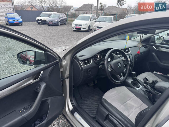 Серый Шкода Октавия Скаут, объемом двигателя 2 л и пробегом 220 тыс. км за 15700 $, фото 33 на Automoto.ua