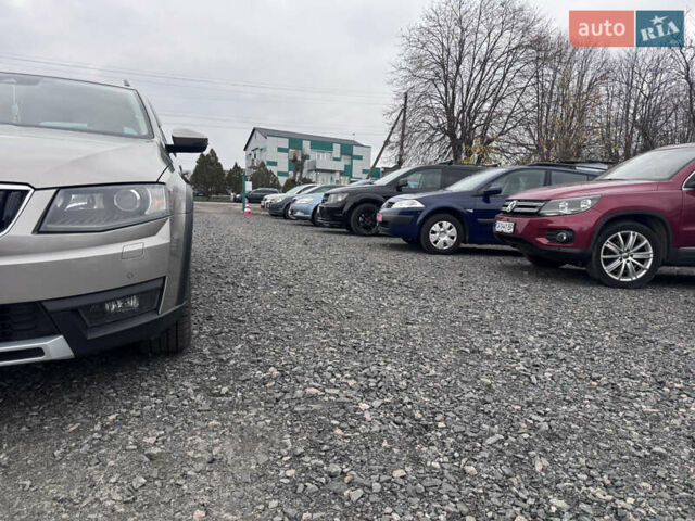 Серый Шкода Октавия Скаут, объемом двигателя 2 л и пробегом 220 тыс. км за 15700 $, фото 5 на Automoto.ua