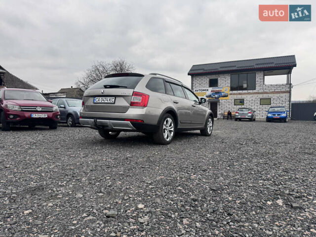 Серый Шкода Октавия Скаут, объемом двигателя 2 л и пробегом 220 тыс. км за 15700 $, фото 15 на Automoto.ua
