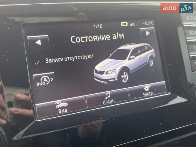 Серый Шкода Октавия Скаут, объемом двигателя 2 л и пробегом 262 тыс. км за 15200 $, фото 30 на Automoto.ua