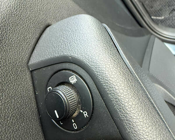 Сірий Шкода Octavia Scout, об'ємом двигуна 2 л та пробігом 216 тис. км за 15499 $, фото 58 на Automoto.ua