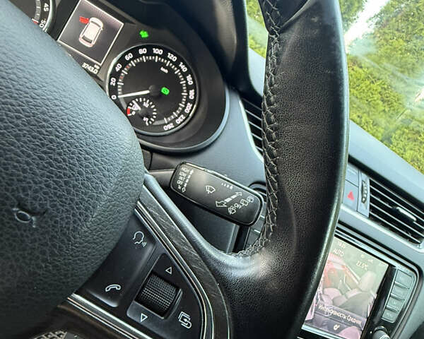 Сірий Шкода Octavia Scout, об'ємом двигуна 2 л та пробігом 216 тис. км за 15499 $, фото 34 на Automoto.ua