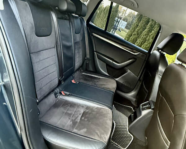 Сірий Шкода Octavia Scout, об'ємом двигуна 2 л та пробігом 216 тис. км за 15499 $, фото 52 на Automoto.ua