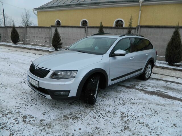 Сірий Шкода Octavia Scout, об'ємом двигуна 2 л та пробігом 320 тис. км за 15436 $, фото 1 на Automoto.ua