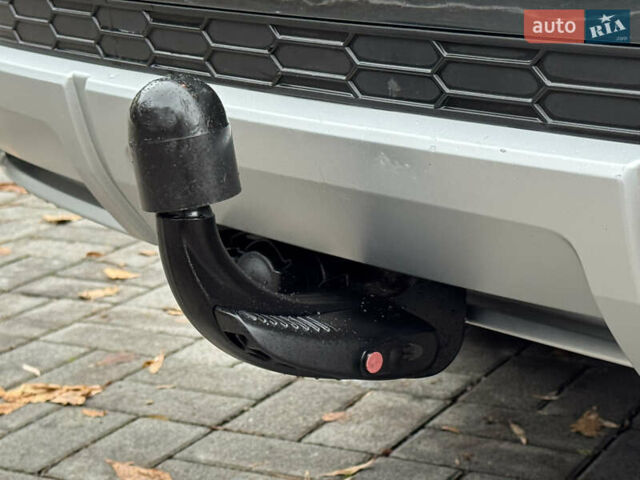 Серый Шкода Октавия Скаут, объемом двигателя 2 л и пробегом 251 тыс. км за 15950 $, фото 50 на Automoto.ua