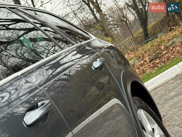 Серый Шкода Октавия Скаут, объемом двигателя 2 л и пробегом 251 тыс. км за 15950 $, фото 13 на Automoto.ua