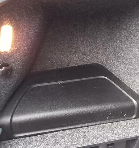 Сірий Шкода Octavia Scout, об'ємом двигуна 2 л та пробігом 220 тис. км за 18900 $, фото 22 на Automoto.ua