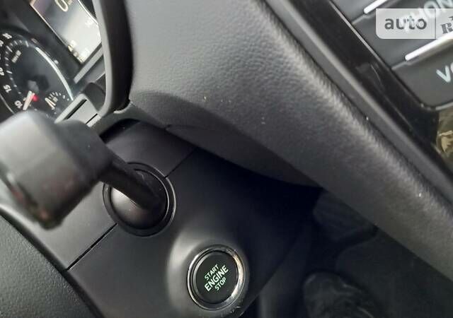 Сірий Шкода Octavia Scout, об'ємом двигуна 2 л та пробігом 220 тис. км за 18900 $, фото 10 на Automoto.ua