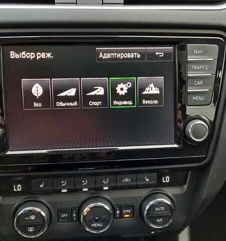 Сірий Шкода Octavia Scout, об'ємом двигуна 2 л та пробігом 220 тис. км за 18900 $, фото 13 на Automoto.ua