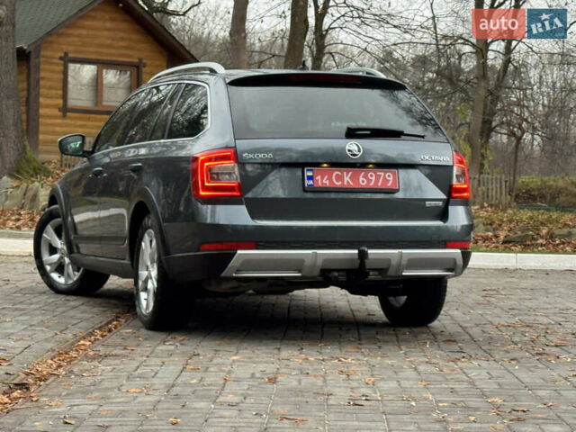 Серый Шкода Октавия Скаут, объемом двигателя 2 л и пробегом 251 тыс. км за 15950 $, фото 52 на Automoto.ua