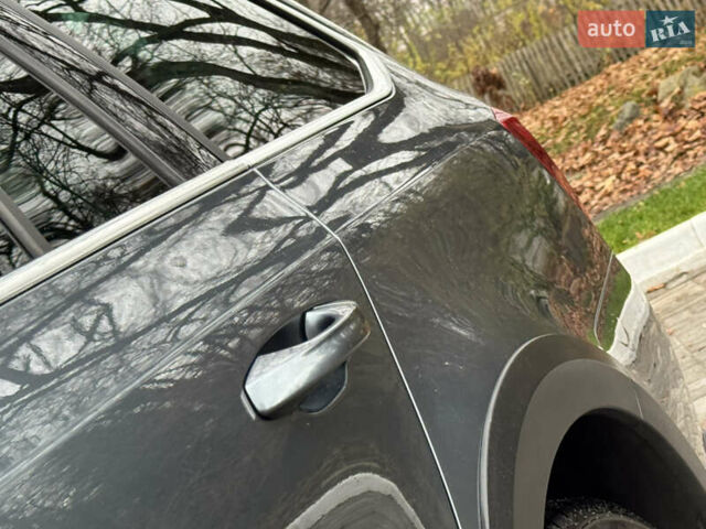 Серый Шкода Октавия Скаут, объемом двигателя 2 л и пробегом 251 тыс. км за 15950 $, фото 15 на Automoto.ua