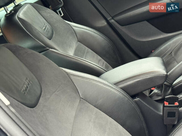 Серый Шкода Октавия Скаут, объемом двигателя 2 л и пробегом 251 тыс. км за 15950 $, фото 90 на Automoto.ua