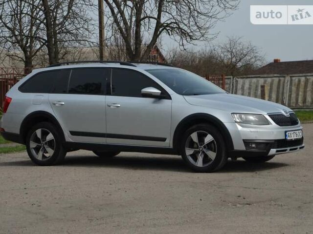 Сірий Шкода Octavia Scout, об'ємом двигуна 2 л та пробігом 291 тис. км за 13300 $, фото 23 на Automoto.ua