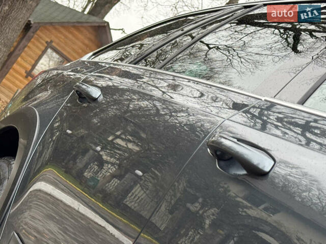 Серый Шкода Октавия Скаут, объемом двигателя 2 л и пробегом 251 тыс. км за 15950 $, фото 27 на Automoto.ua
