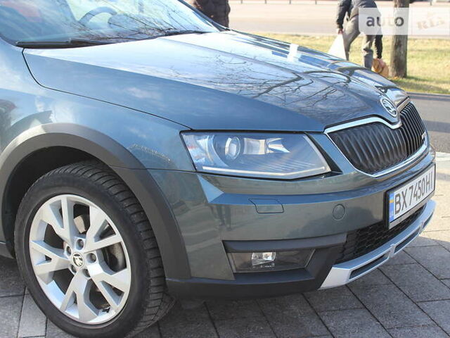 Сірий Шкода Octavia Scout, об'ємом двигуна 2 л та пробігом 250 тис. км за 14500 $, фото 12 на Automoto.ua