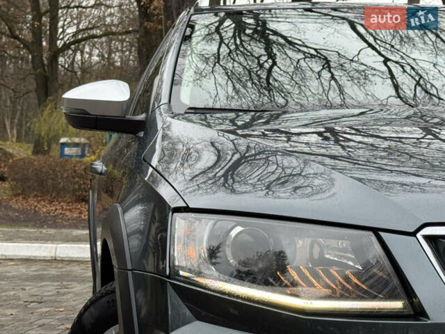 Серый Шкода Октавия Скаут, объемом двигателя 2 л и пробегом 251 тыс. км за 15950 $, фото 23 на Automoto.ua