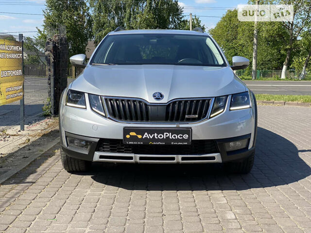 Сірий Шкода Octavia Scout, об'ємом двигуна 2 л та пробігом 247 тис. км за 16699 $, фото 11 на Automoto.ua