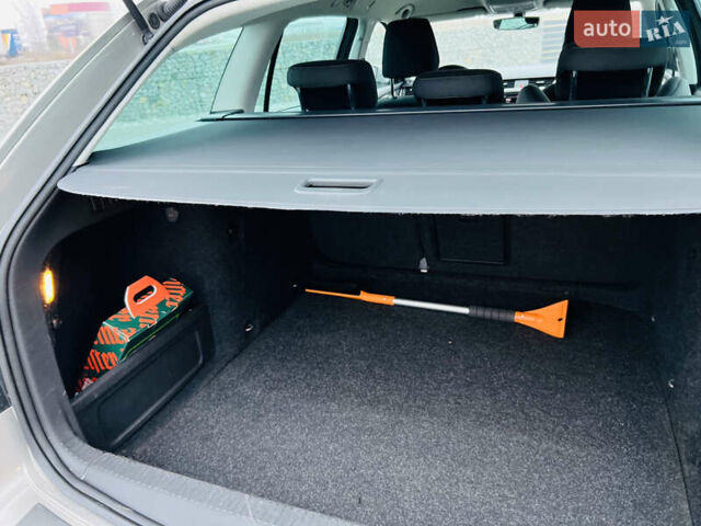 Серый Шкода Октавия Скаут, объемом двигателя 1.97 л и пробегом 253 тыс. км за 18200 $, фото 39 на Automoto.ua