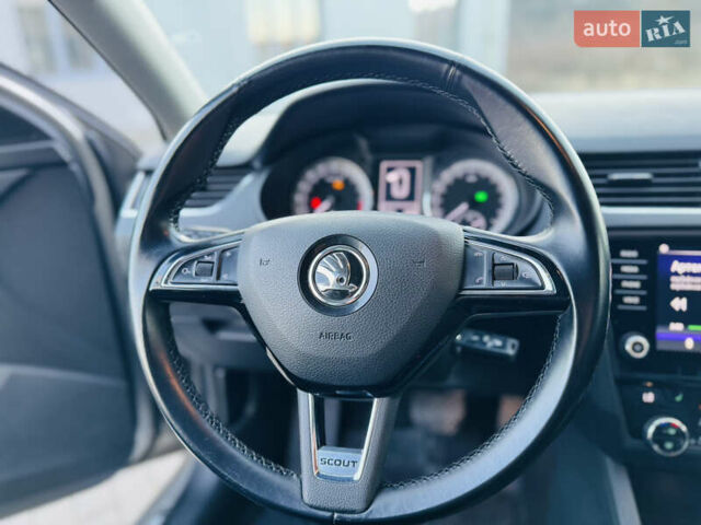 Серый Шкода Октавия Скаут, объемом двигателя 1.97 л и пробегом 253 тыс. км за 18200 $, фото 23 на Automoto.ua