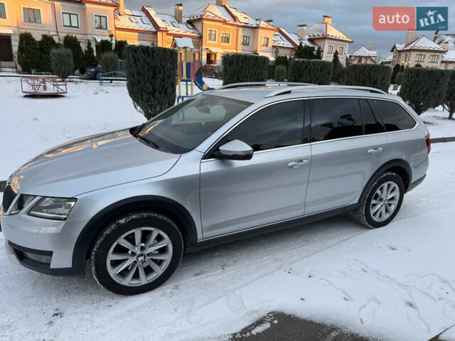 Сірий Шкода Octavia Scout, об'ємом двигуна 1.97 л та пробігом 192 тис. км за 19850 $, фото 1 на Automoto.ua