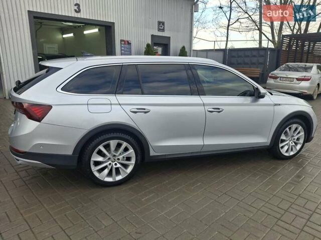 Сірий Шкода Octavia Scout, об'ємом двигуна 1.97 л та пробігом 184 тис. км за 27000 $, фото 10 на Automoto.ua