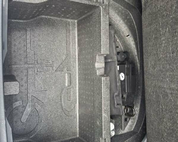 Сірий Шкода Octavia Scout, об'ємом двигуна 1.97 л та пробігом 184 тис. км за 27000 $, фото 49 на Automoto.ua