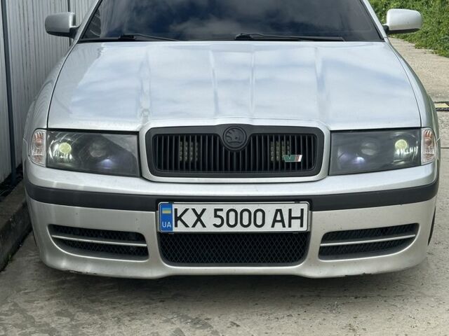 Сірий Шкода Octavia Scout, об'ємом двигуна 1.8 л та пробігом 327 тис. км за 6100 $, фото 4 на Automoto.ua