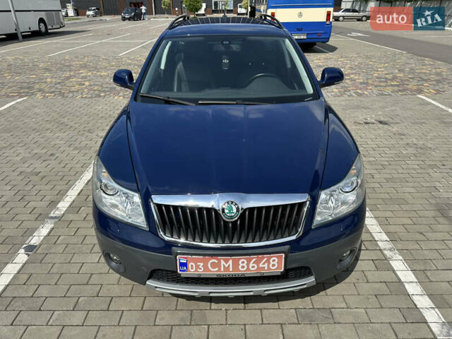 Синий Шкода Октавия Скаут, объемом двигателя 1.8 л и пробегом 155 тыс. км за 9300 $, фото 95 на Automoto.ua