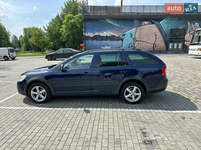 Синий Шкода Октавия Скаут, объемом двигателя 1.8 л и пробегом 155 тыс. км за 9300 $, фото 89 на Automoto.ua