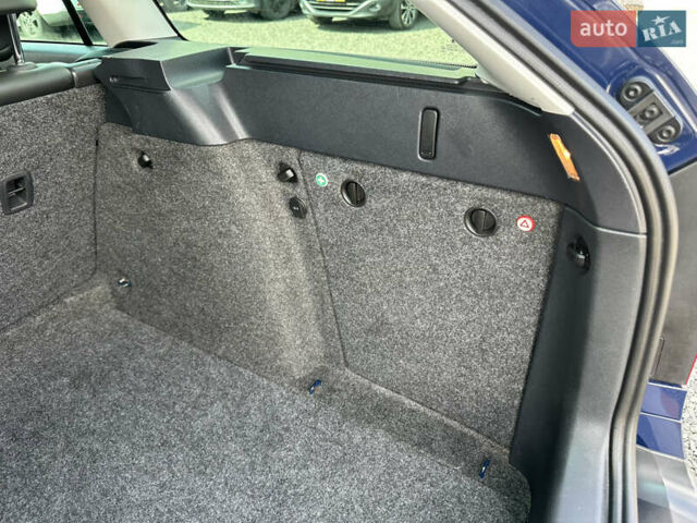 Синий Шкода Октавия Скаут, объемом двигателя 1.8 л и пробегом 155 тыс. км за 9300 $, фото 134 на Automoto.ua