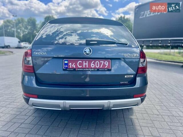 Синий Шкода Октавия Скаут, объемом двигателя 2 л и пробегом 238 тыс. км за 13200 $, фото 7 на Automoto.ua
