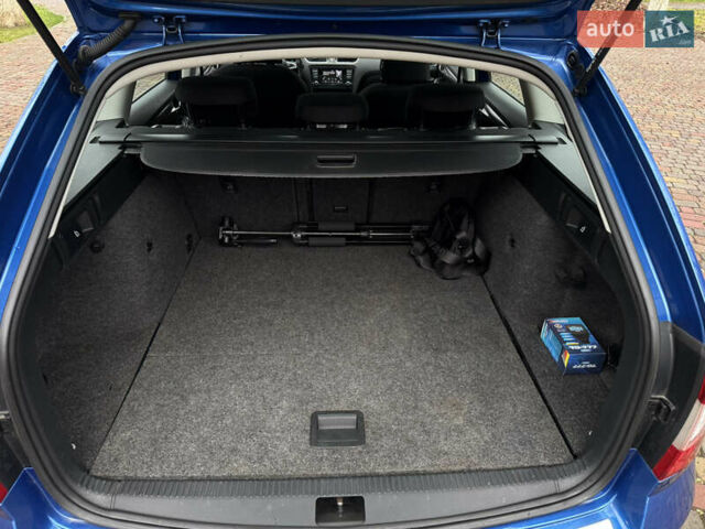 Синій Шкода Octavia Scout, об'ємом двигуна 2 л та пробігом 265 тис. км за 13600 $, фото 28 на Automoto.ua