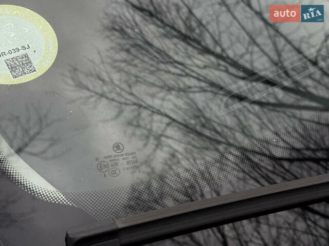 Синій Шкода Octavia Scout, об'ємом двигуна 2 л та пробігом 265 тис. км за 13600 $, фото 16 на Automoto.ua