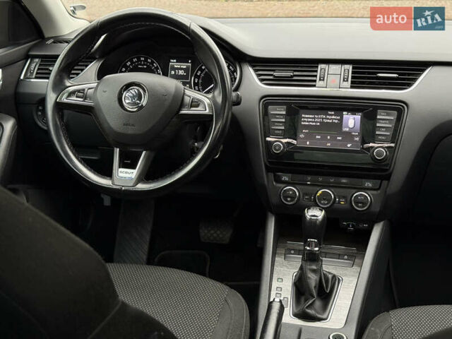 Синій Шкода Octavia Scout, об'ємом двигуна 2 л та пробігом 265 тис. км за 13600 $, фото 32 на Automoto.ua