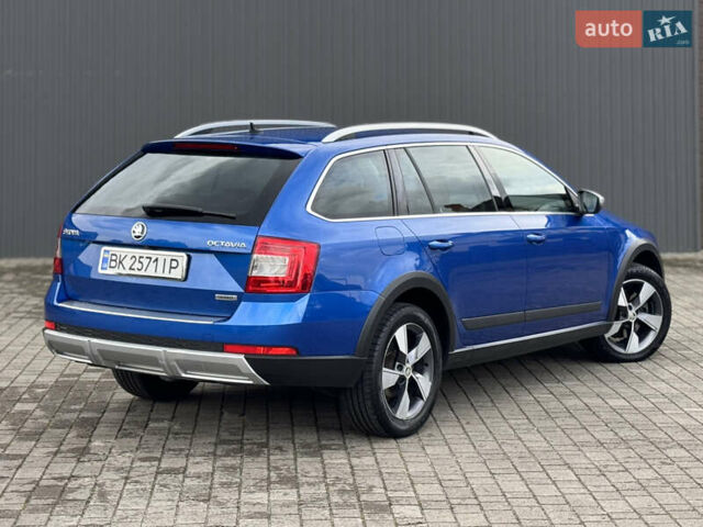 Синій Шкода Octavia Scout, об'ємом двигуна 2 л та пробігом 250 тис. км за 14350 $, фото 10 на Automoto.ua
