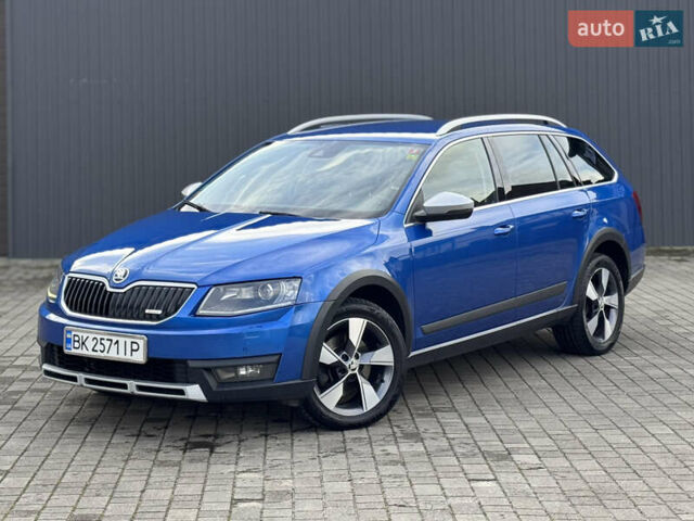 Синій Шкода Octavia Scout, об'ємом двигуна 2 л та пробігом 250 тис. км за 14350 $, фото 1 на Automoto.ua