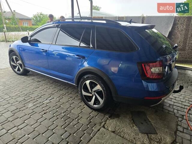 Синий Шкода Октавия Скаут, объемом двигателя 1.97 л и пробегом 227 тыс. км за 18700 $, фото 14 на Automoto.ua