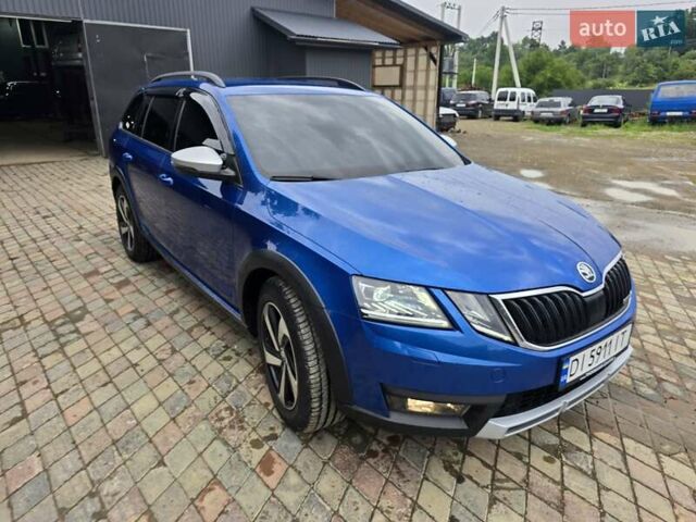 Синий Шкода Октавия Скаут, объемом двигателя 1.97 л и пробегом 227 тыс. км за 18700 $, фото 2 на Automoto.ua