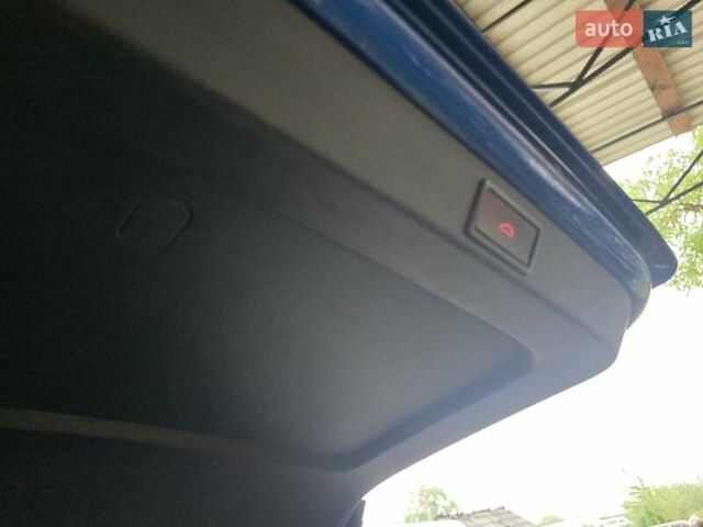 Синий Шкода Октавия Скаут, объемом двигателя 1.97 л и пробегом 227 тыс. км за 18700 $, фото 12 на Automoto.ua
