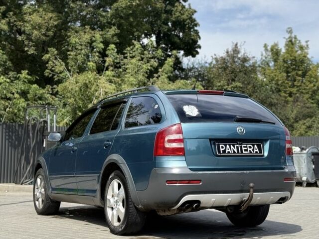 Зеленый Шкода Октавия Скаут, объемом двигателя 2 л и пробегом 382 тыс. км за 4200 $, фото 3 на Automoto.ua